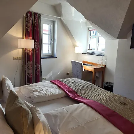 Restaurant Alte Stadtmauer 3* 바일슈타인