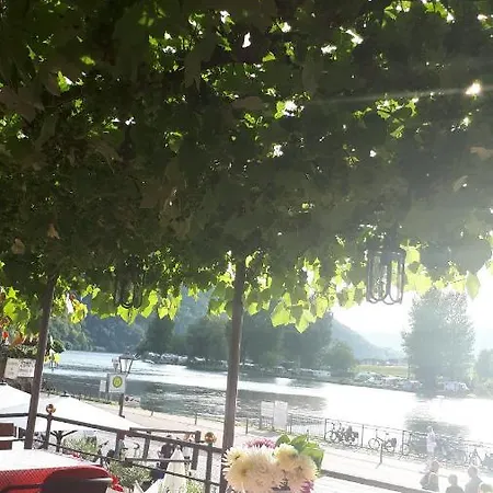 Restaurant Alte Stadtmauer 바일슈타인