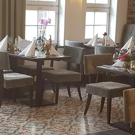 Restaurant Alte Stadtmauer 3* 바일슈타인