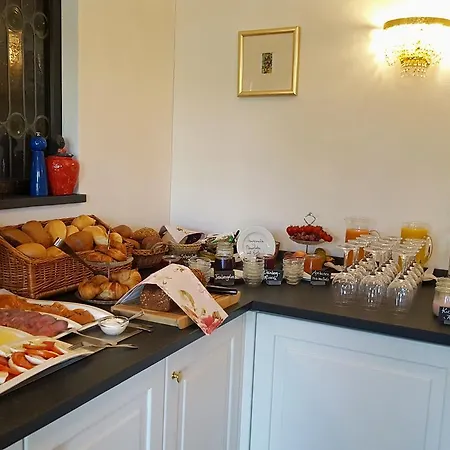 Restaurant Alte Stadtmauer 호텔 3*